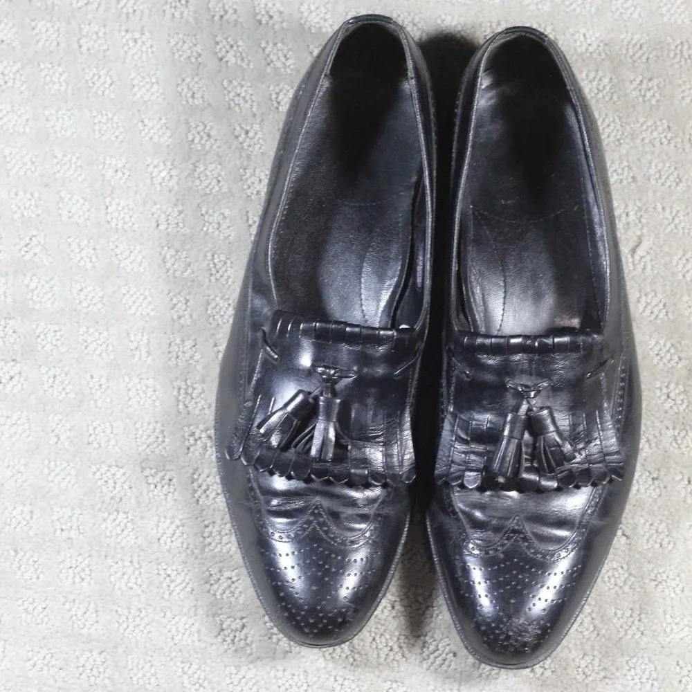 Florsheim Size 11 Black Wingtip Dress Shoes